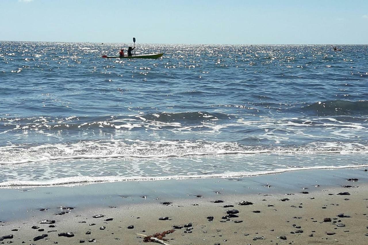 Burero Beach Stay - Comfy - Near Airport & Beaches El Burrero Exteriér fotografie